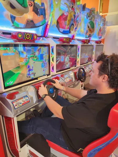 Levi racing as Waluigi