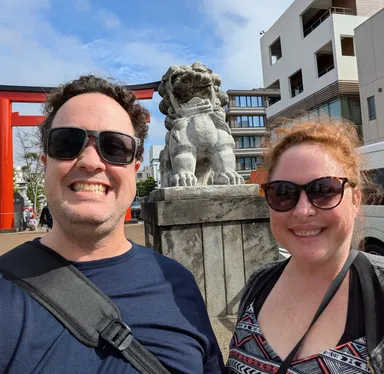 Selfie with Guardian Lion on the walk to the shrine.